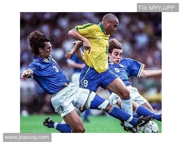 足球历史十大顶级球星排名揭秘 他们的球技如何改变了世界足球