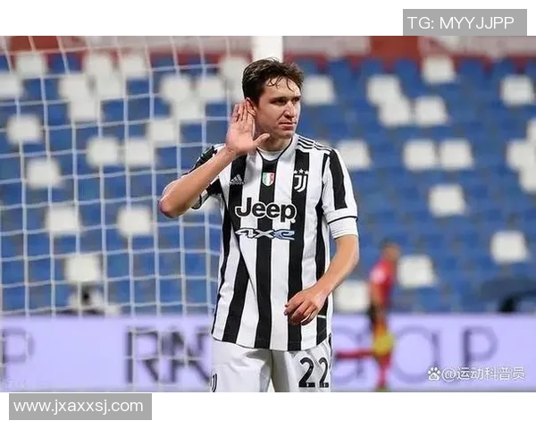 法官转行成足球球星的传奇故事：从法庭到绿茵场的跨界奇迹